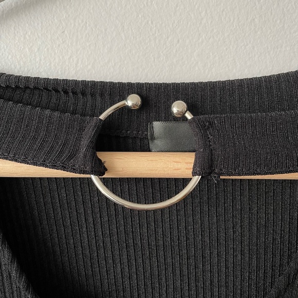 Y2K INSPIRED MISSGUIDED RIBBED BODYCON MINI PEEKABOO CHOKER DRESS US 12 - Picture 5 of 9